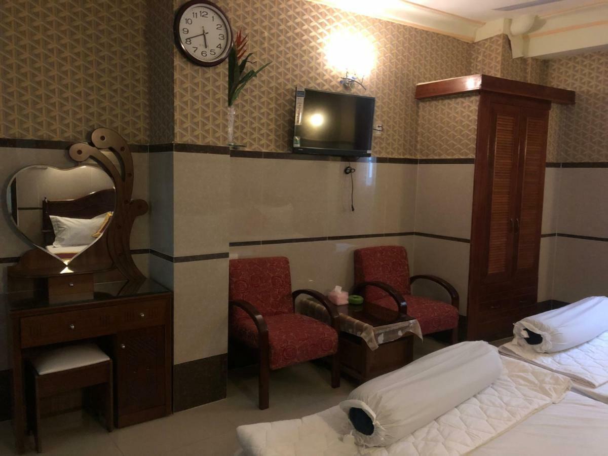 Hoang Quan Hotel Ho Chi Minh-staden Exteriör bild
